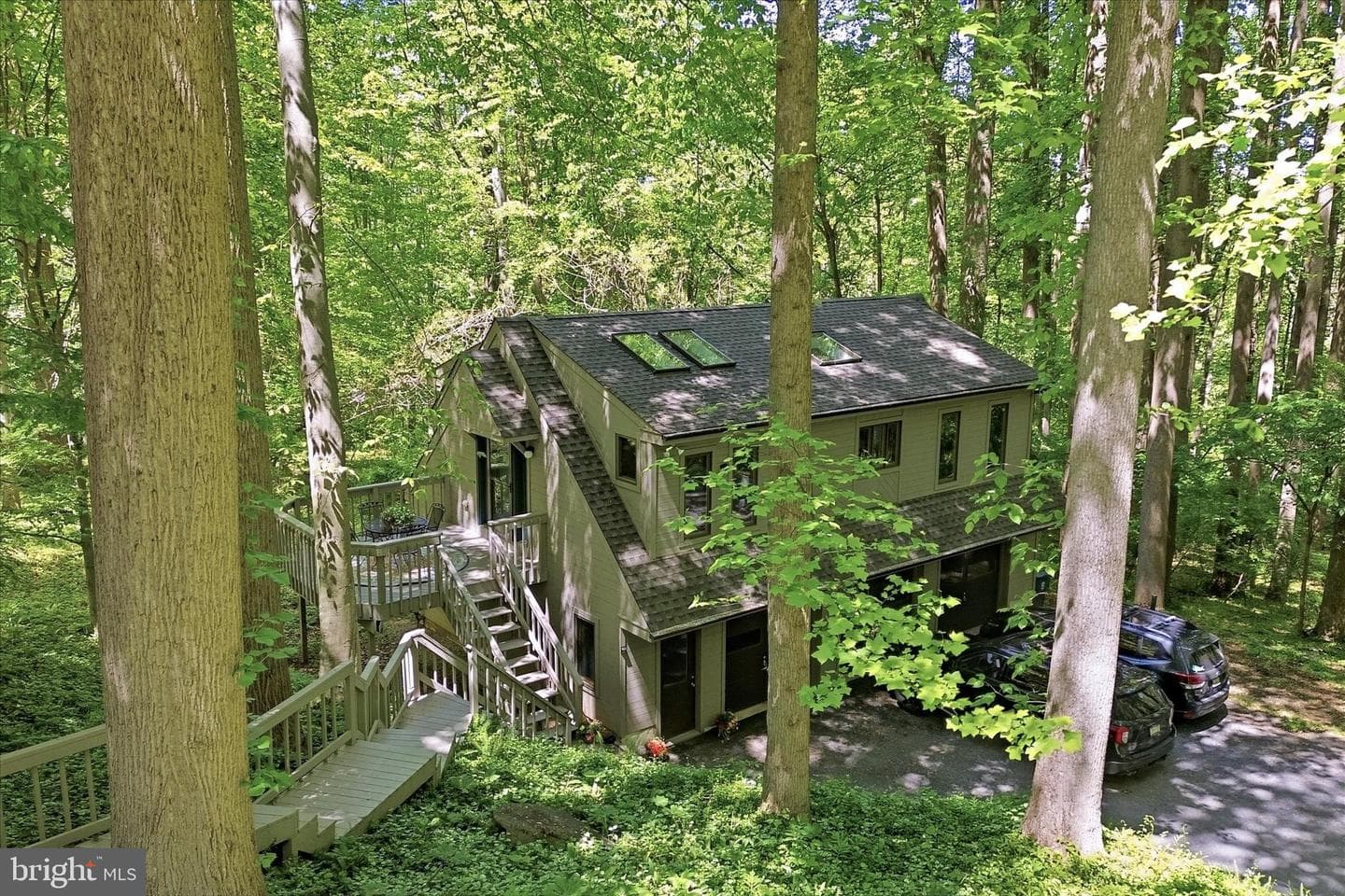 5 Chaddwyck Lane photo 6
