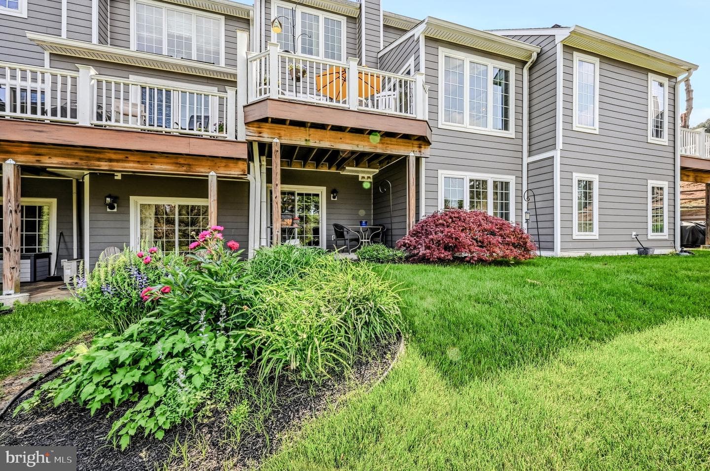 405 W Village Ln photo 29
