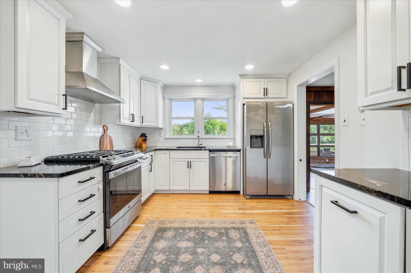 158 Hilton Road photo 11