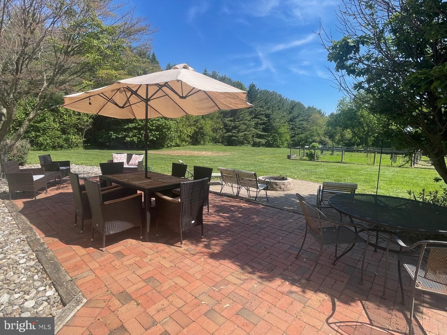 158 Hilton Road photo 16