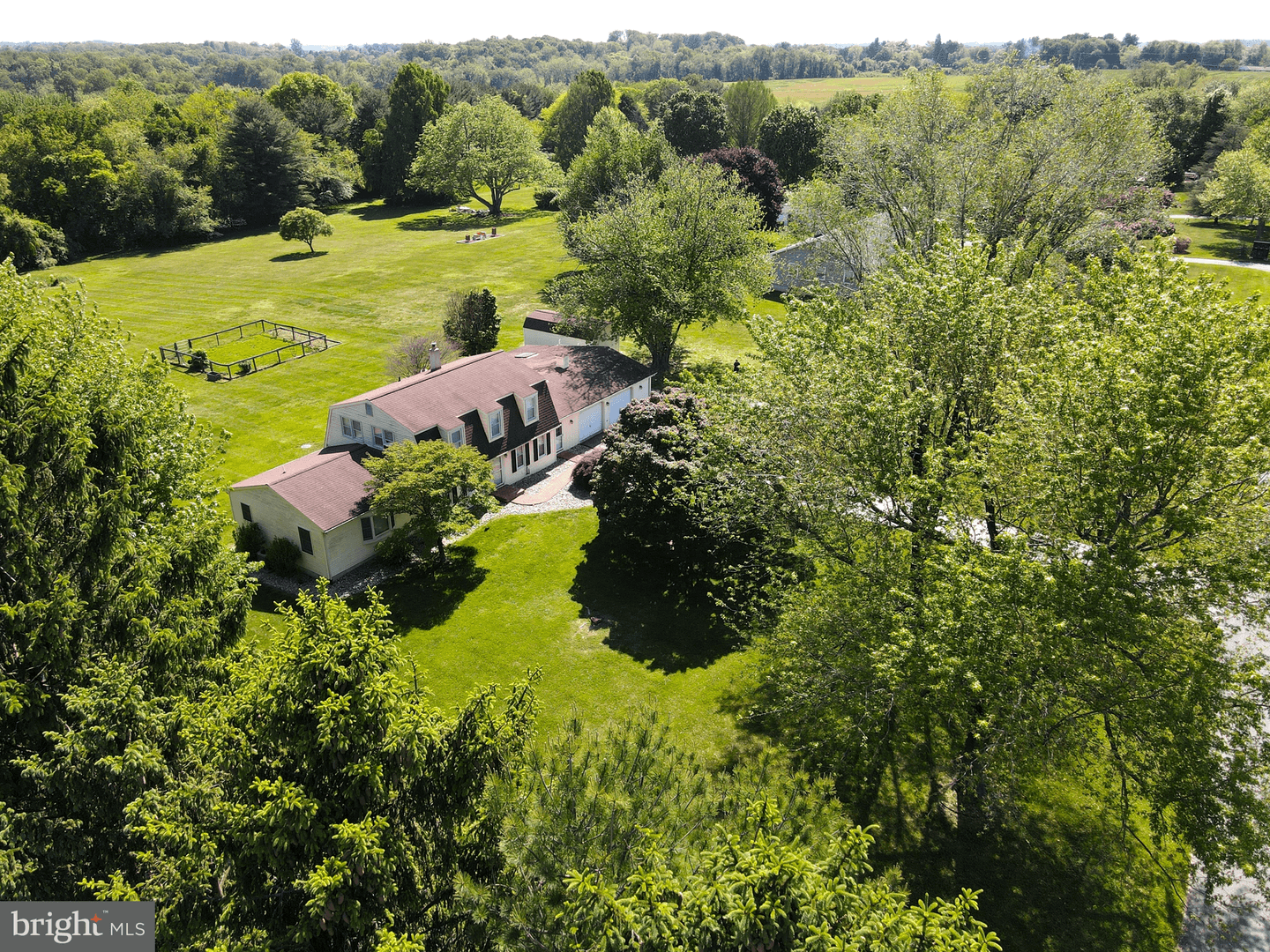158 Hilton Road photo 3