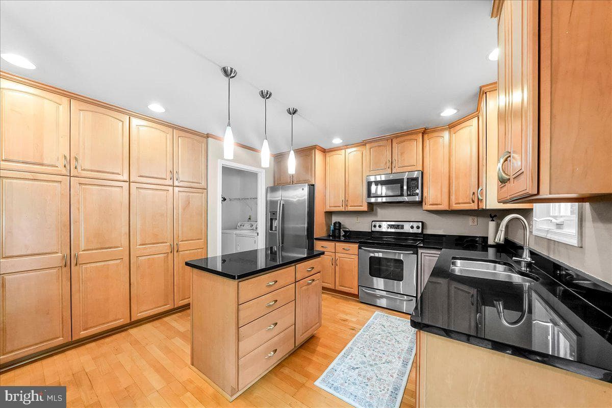 309 Baker Drive photo 7
