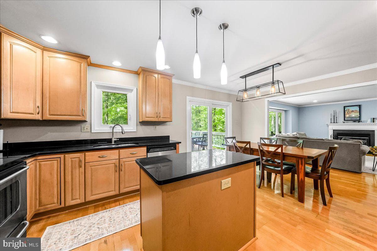 309 Baker Drive photo 8