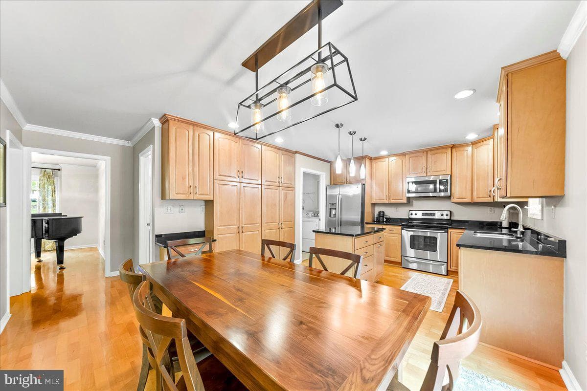 309 Baker Drive photo 9