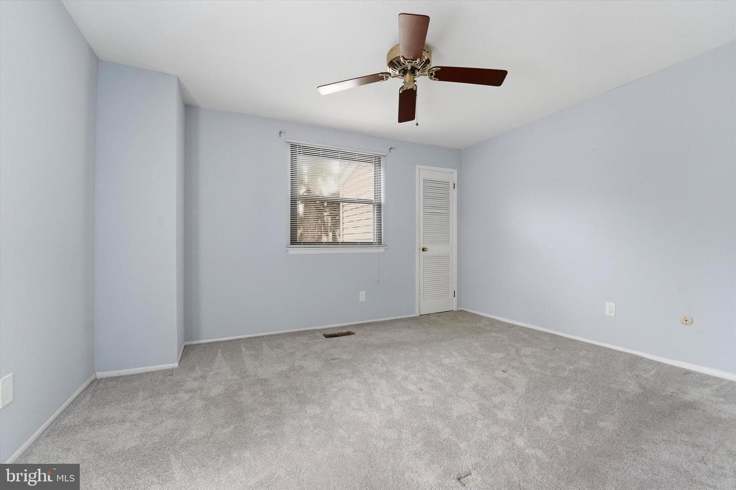 2030 Valley Drive #2030 photo 10