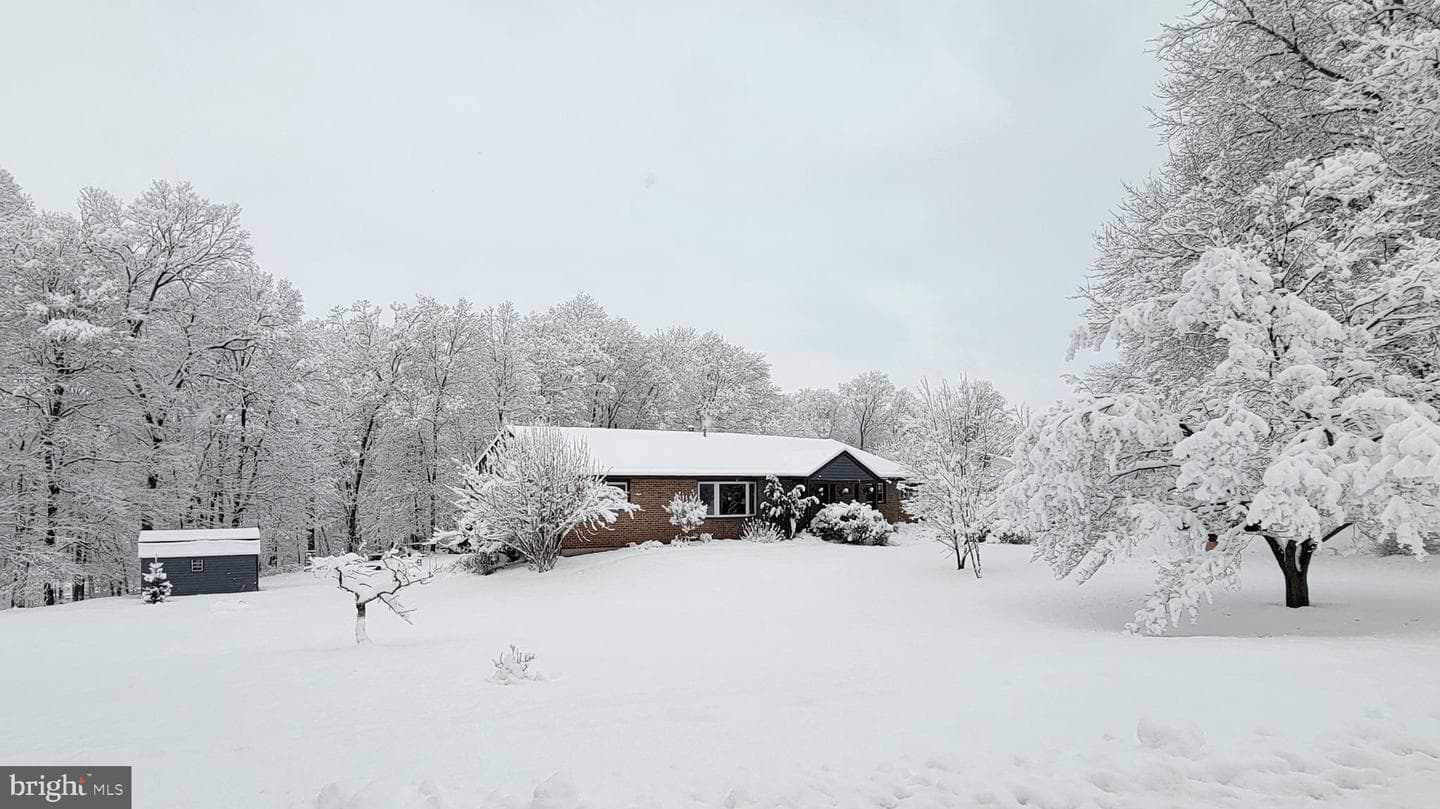 128 Mark Drive photo 40