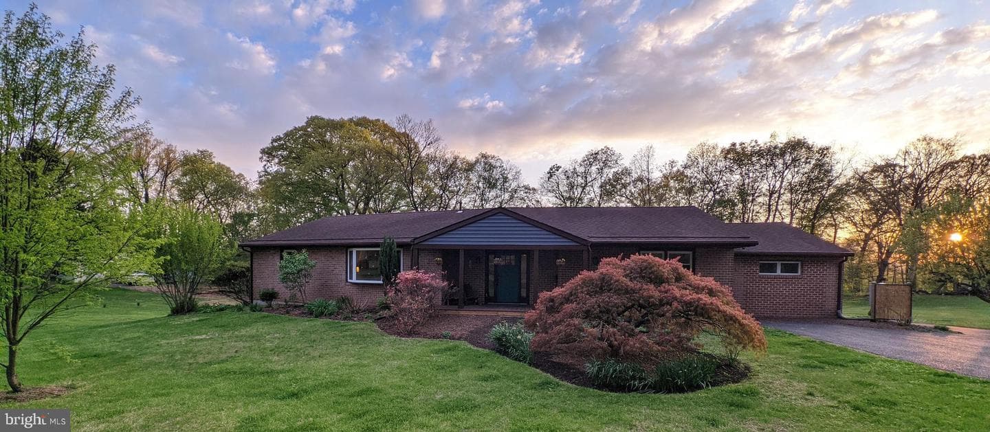 128 Mark Drive photo 42