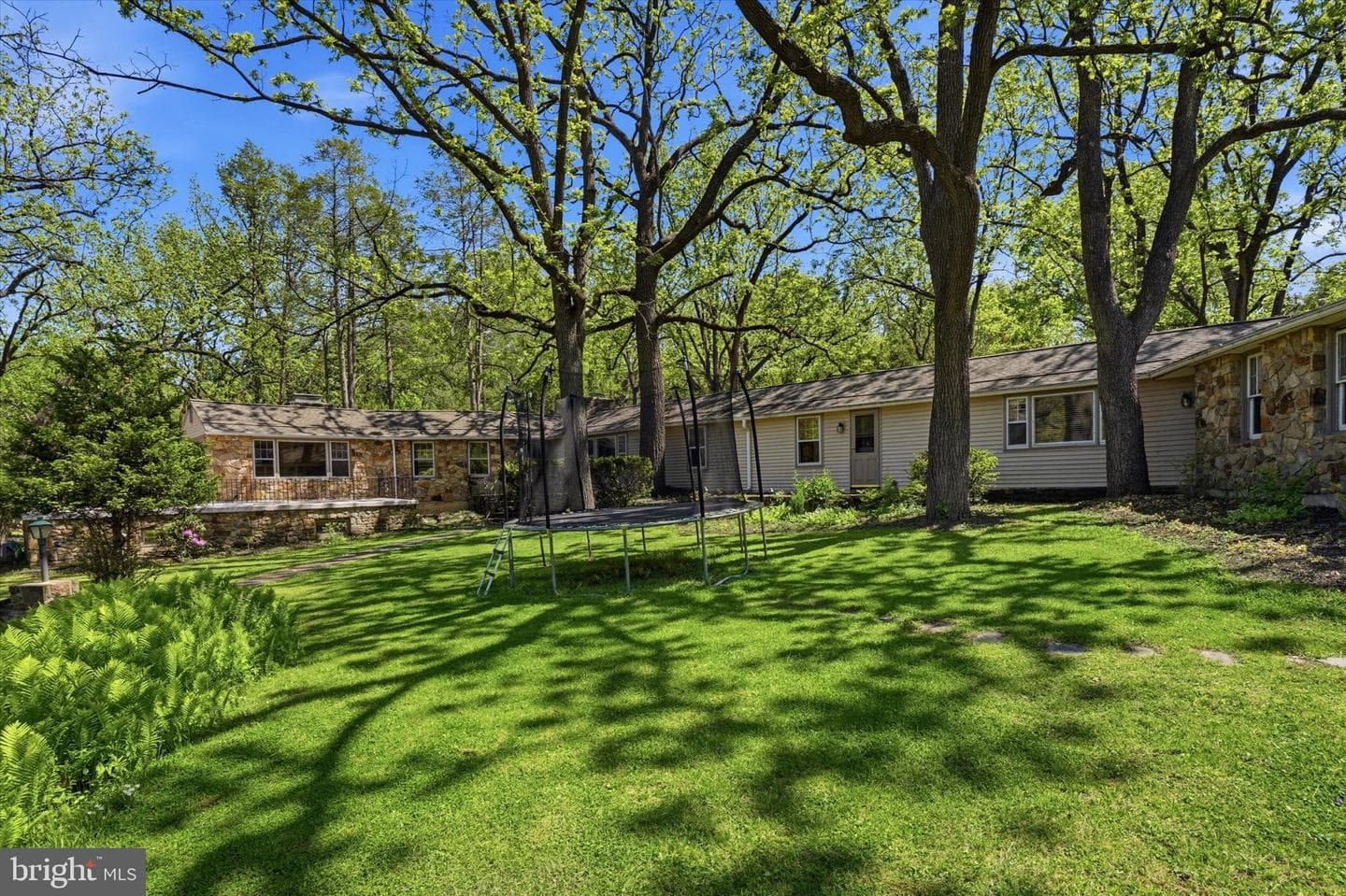 120 Farm Road photo 35