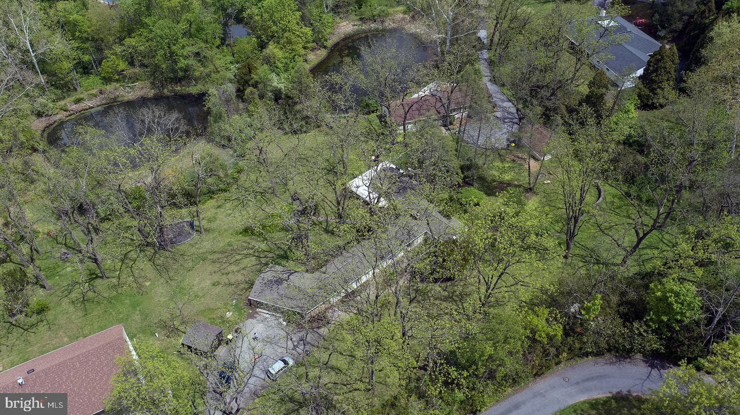120 Farm Road photo 41