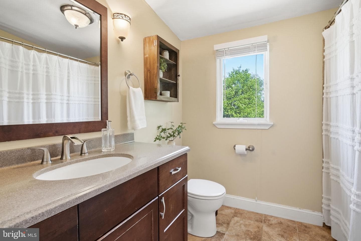 60 Roberts Circle photo 21