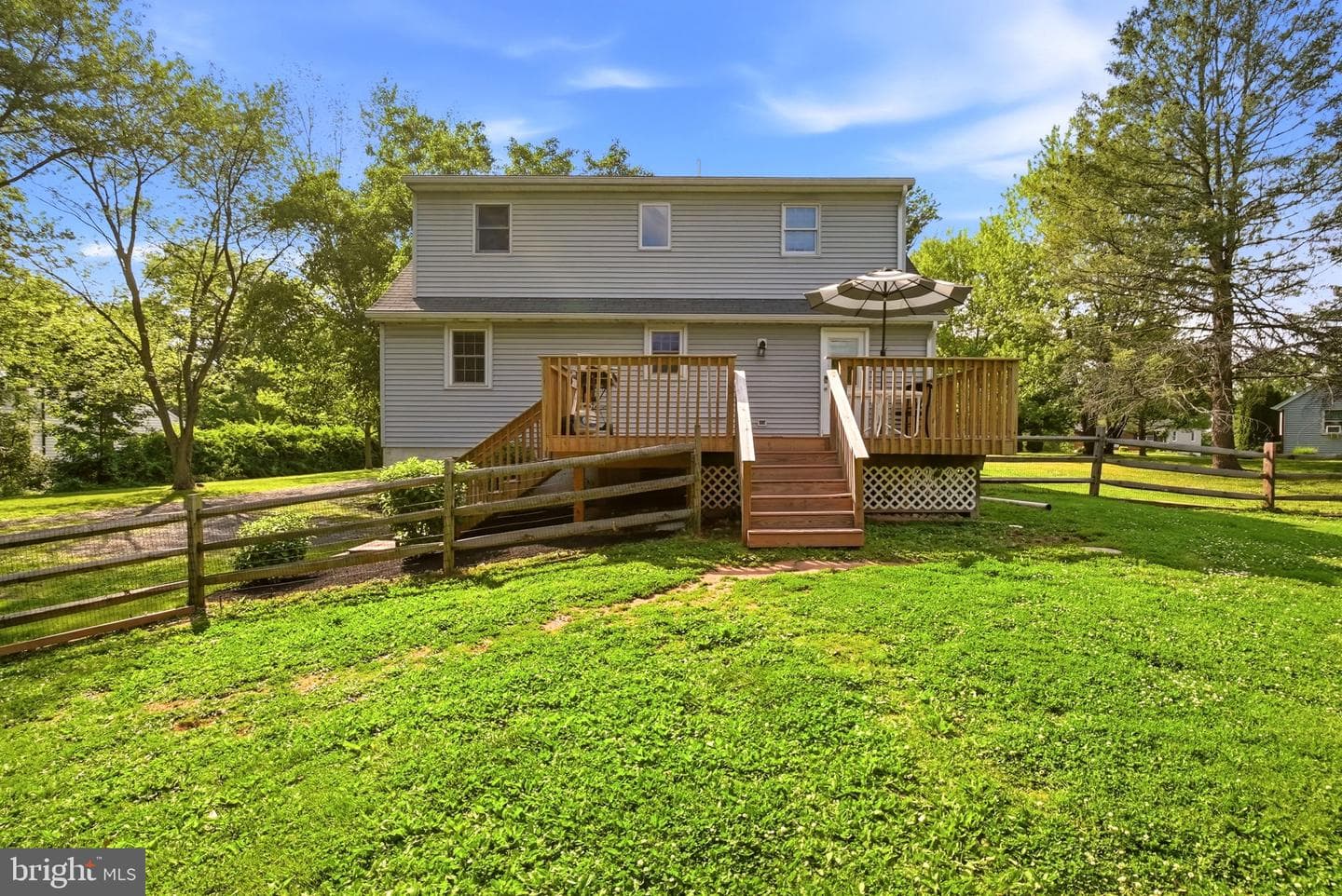 60 Roberts Circle photo 40