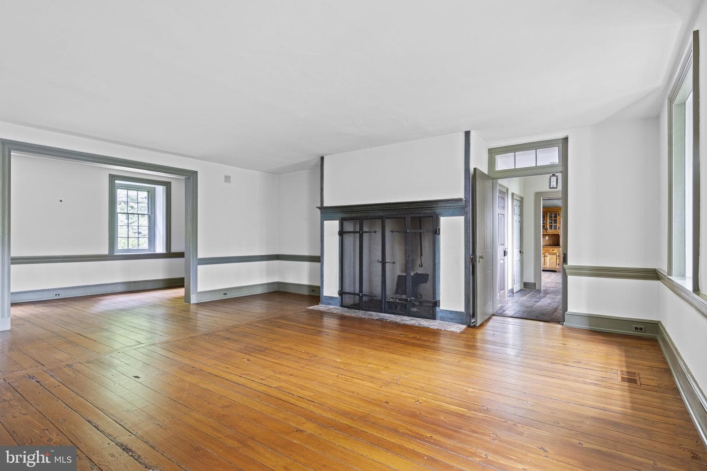 639 Church Road photo 23