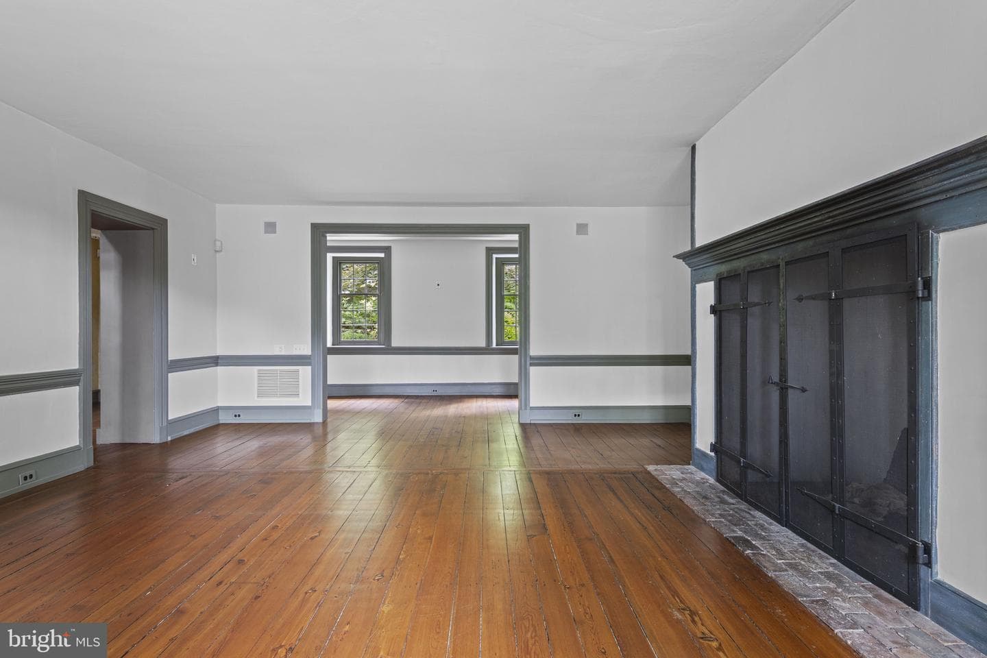 639 Church Road photo 25
