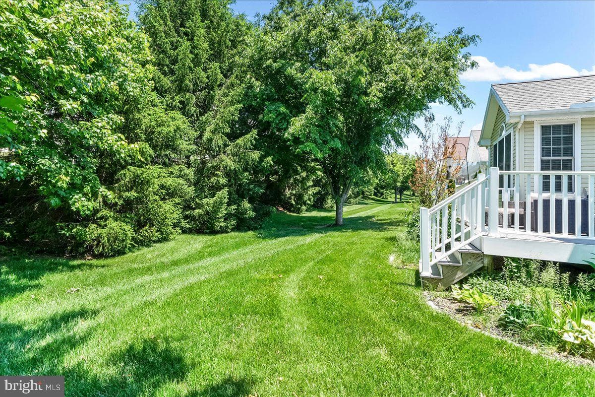 135 Reynolds Lane photo 35
