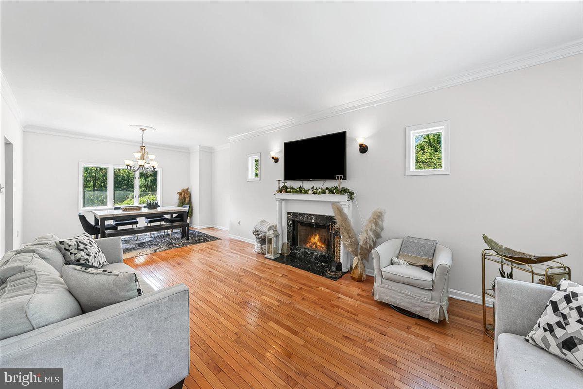 510 Chambers Rock Road photo 3