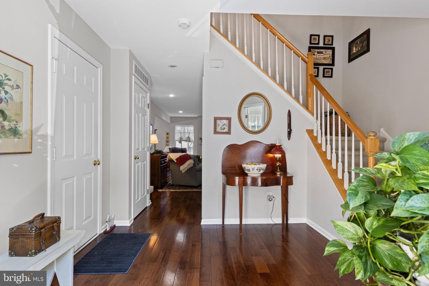 116 Weybridge Drive photo 3