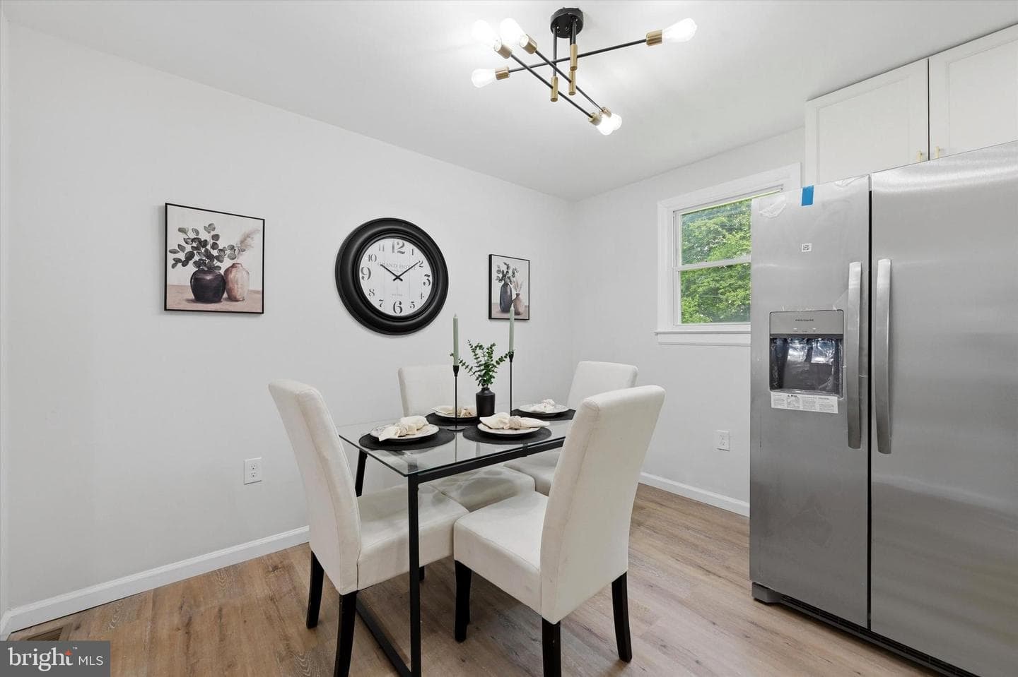 155 Glencrest Road photo 8