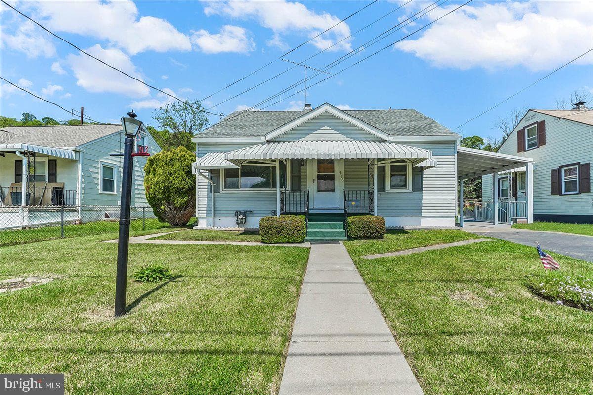 713 Charles Street