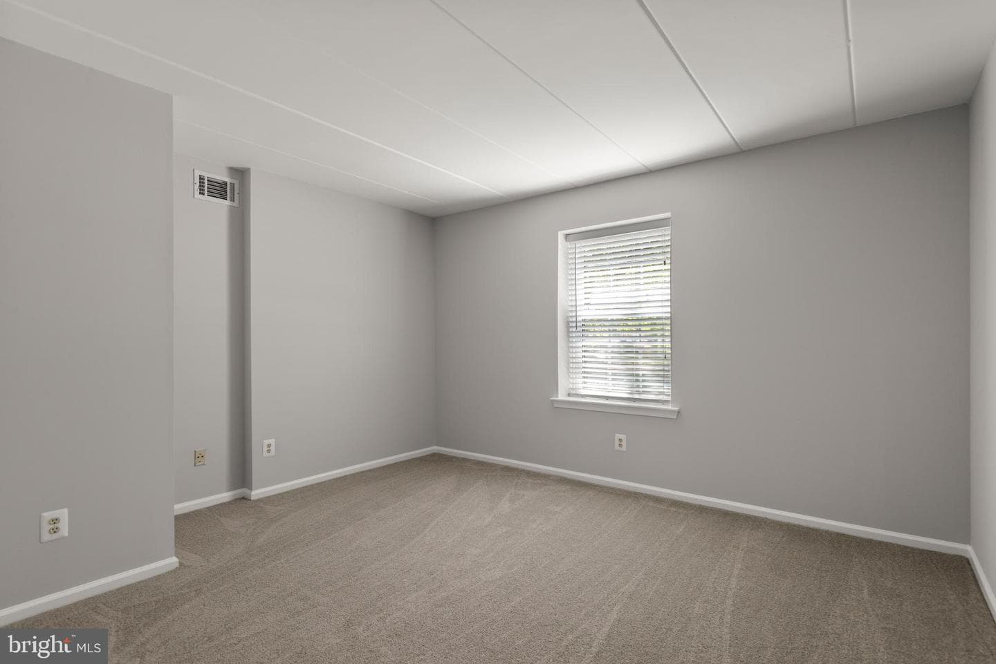 1210 Eagles Ridge Drive photo 23