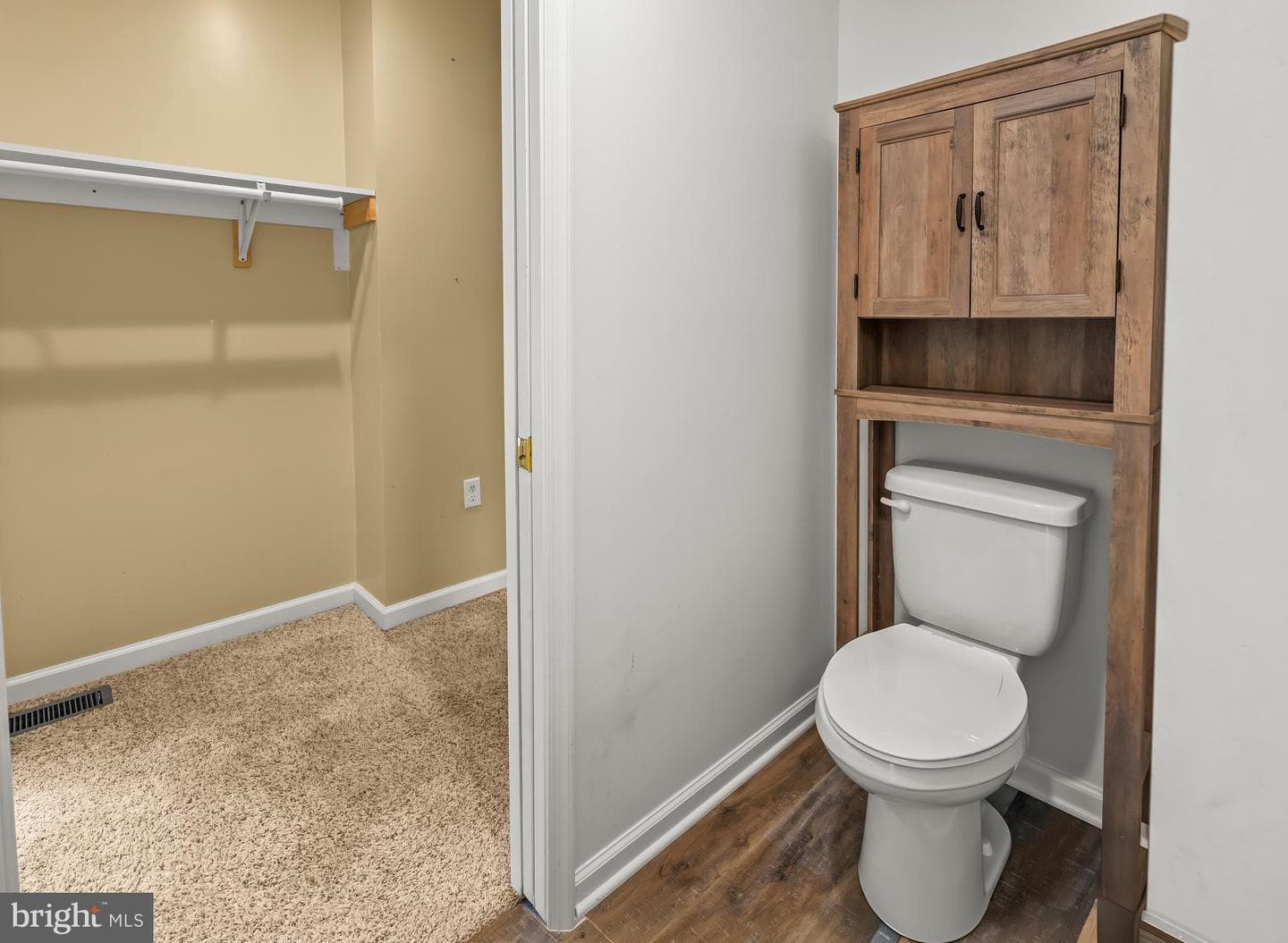 61 Bradley Avenue photo 20