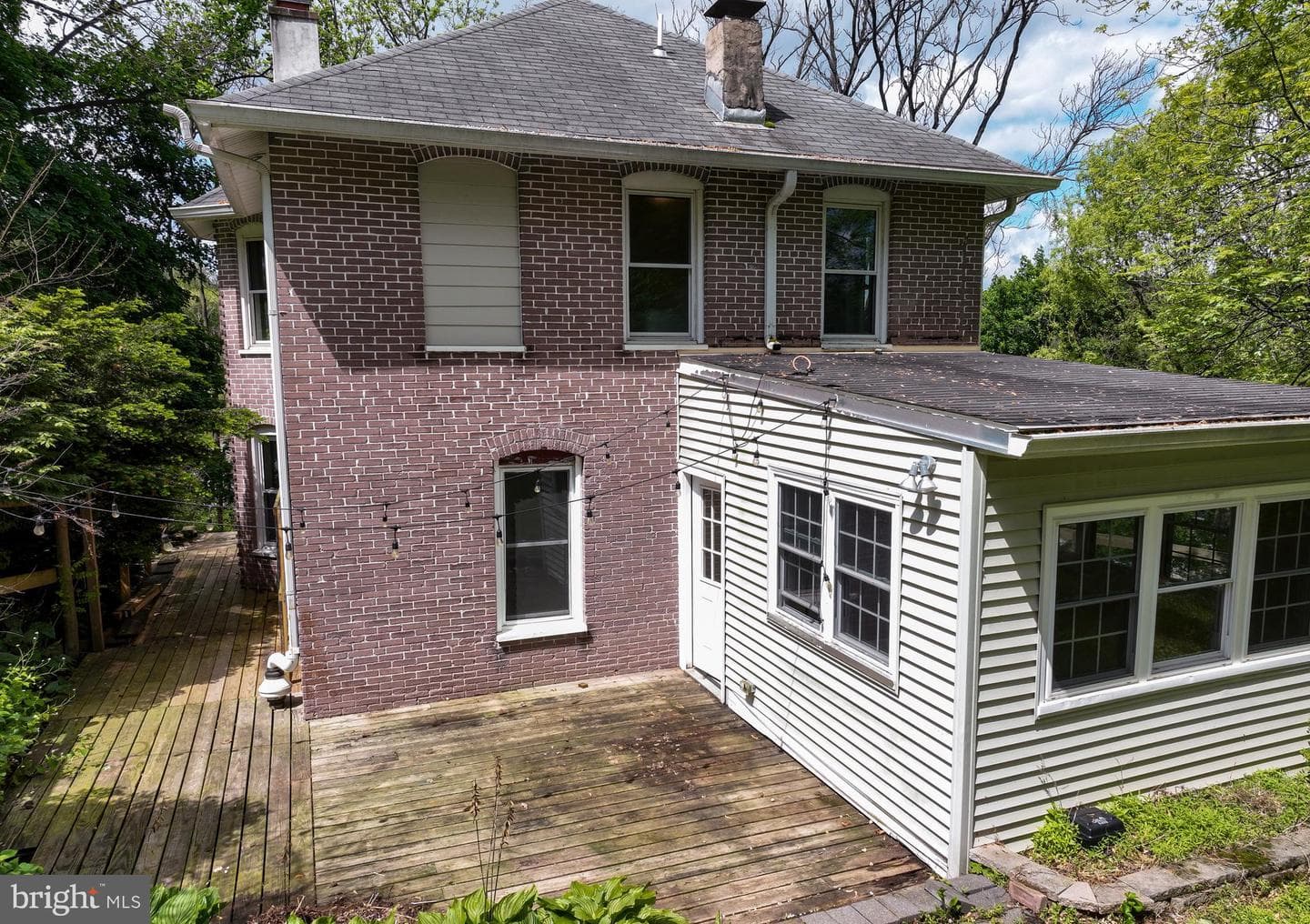 61 Bradley Avenue photo 32