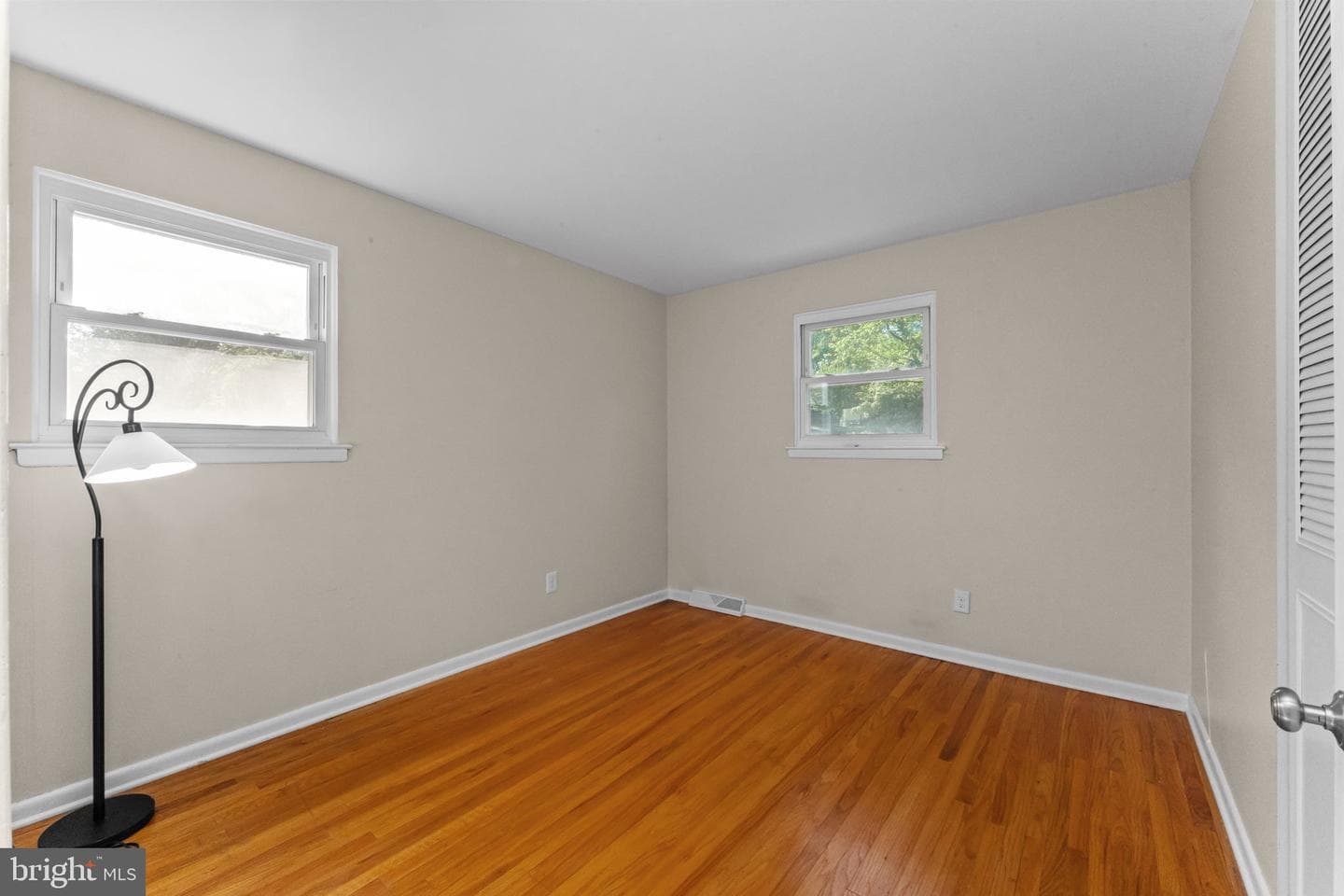 208 Concord Avenue photo 12