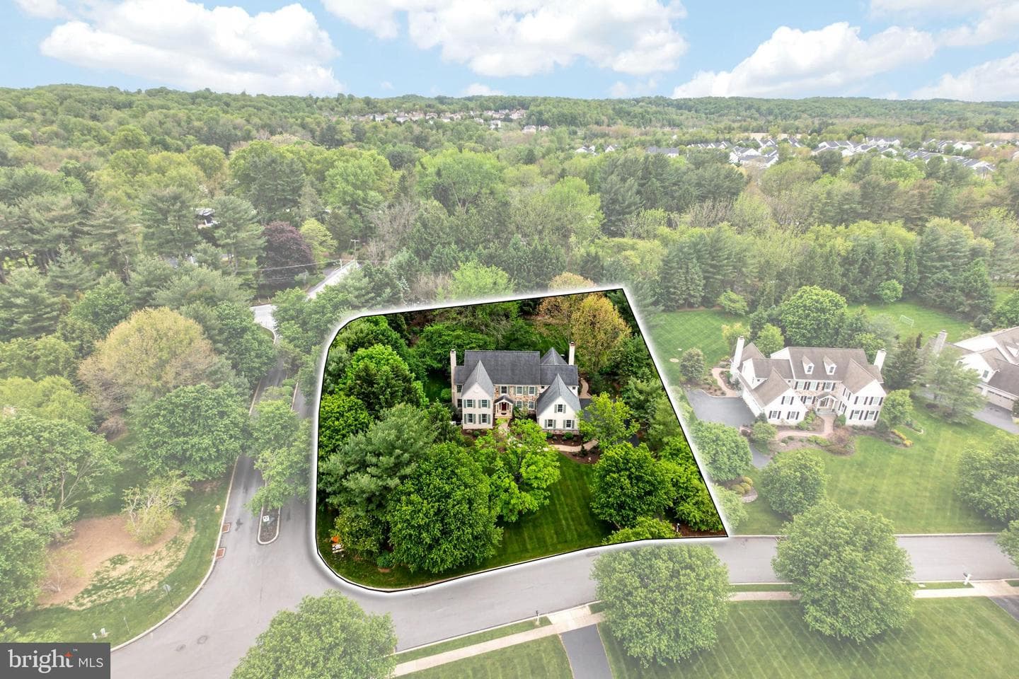 1198 Avonlea Circle photo 14