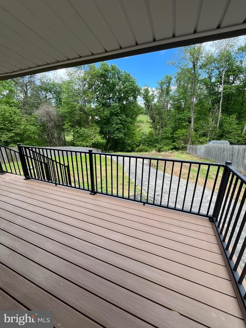 320 Oaklyn Road photo 23