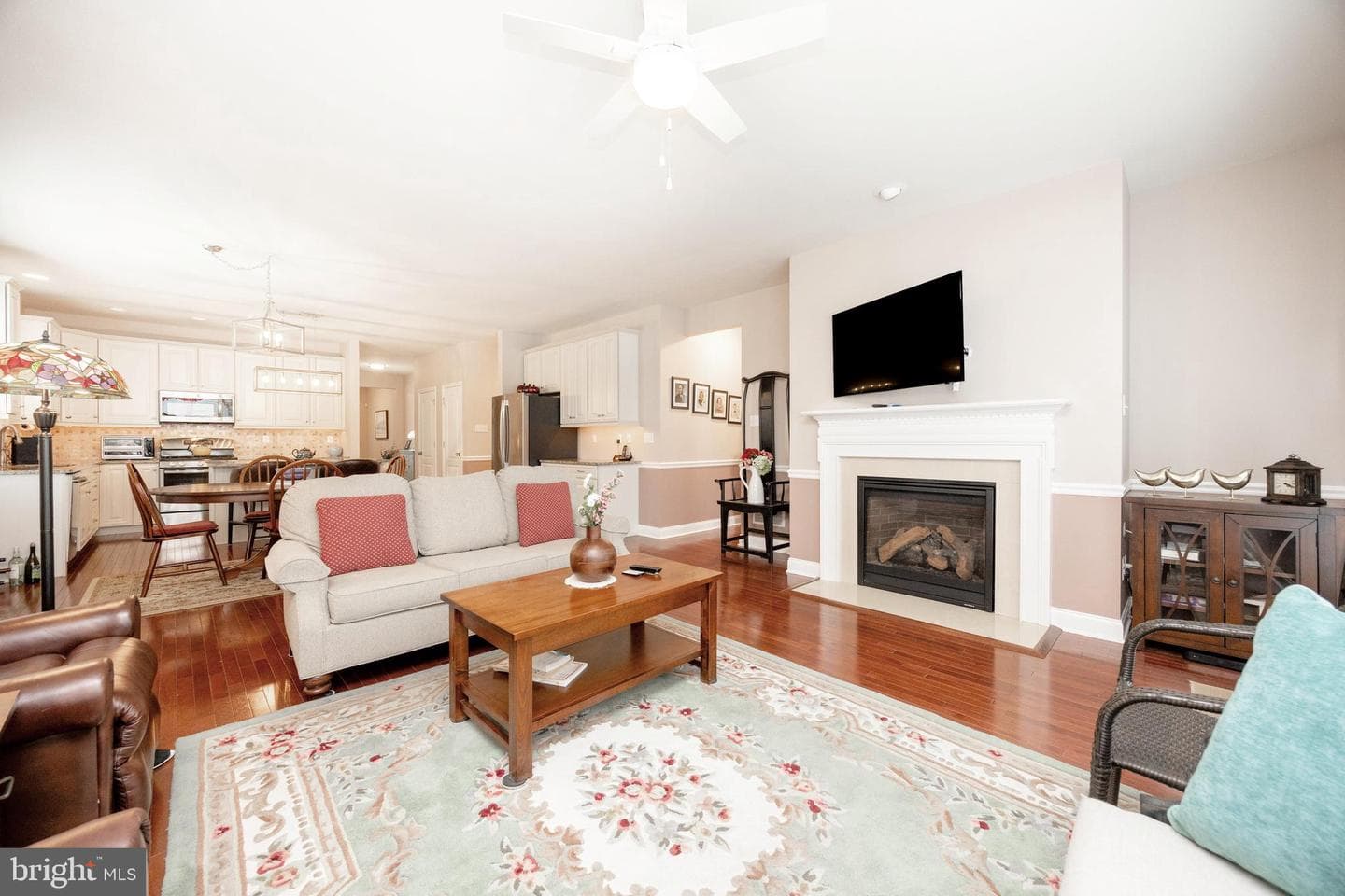 200 Gaston Lane photo 11