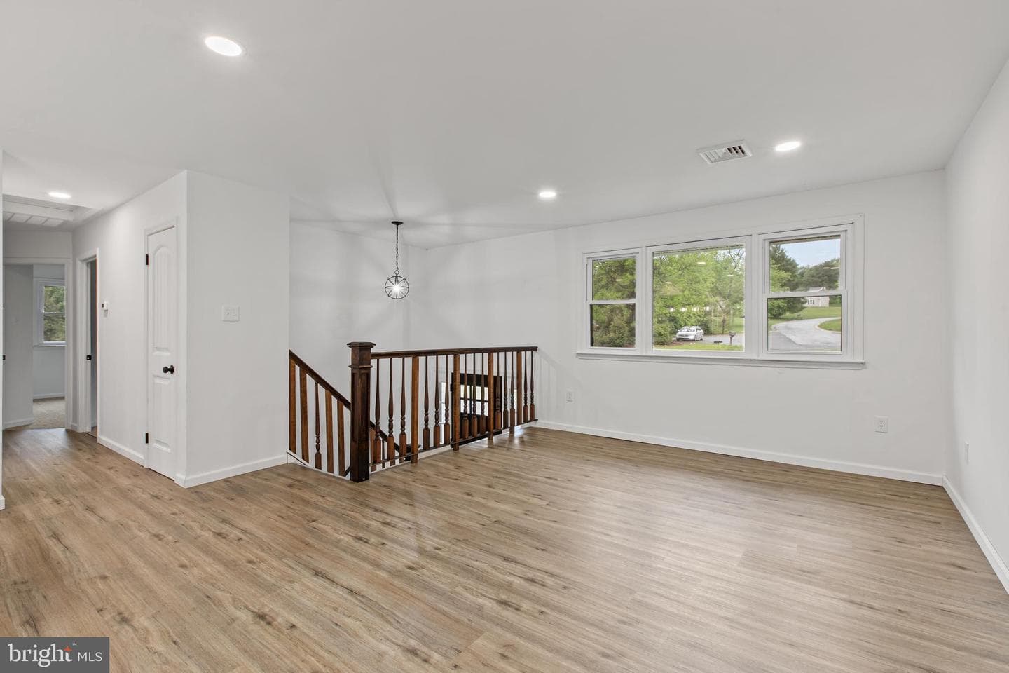 11 Prince Edwards Drive photo 19