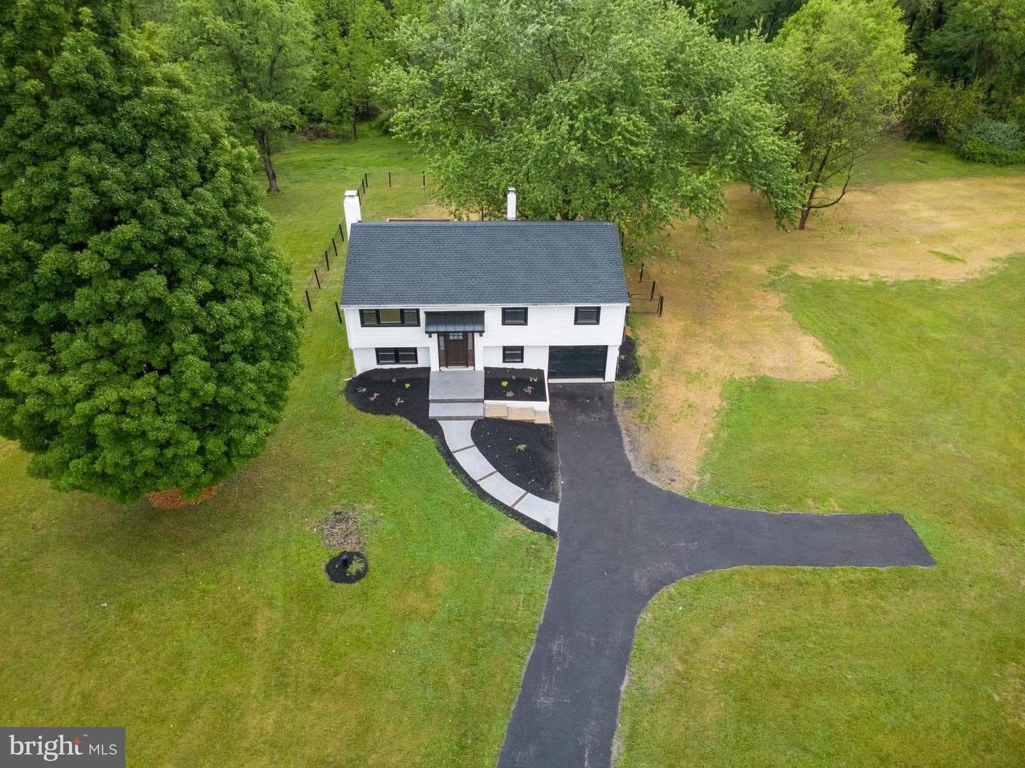 11 Prince Edwards Drive photo 64