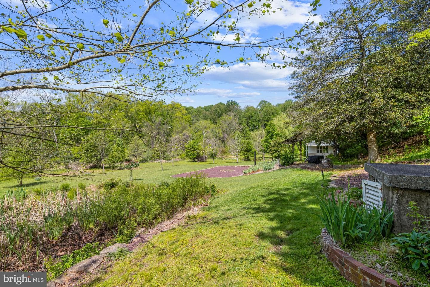 822 Creek Road photo 51