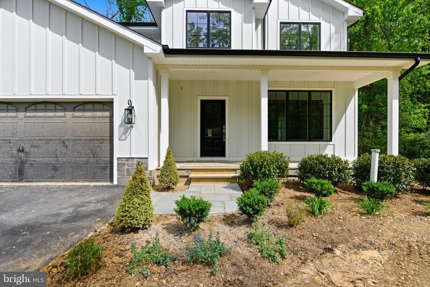 77 Spring Road photo 11