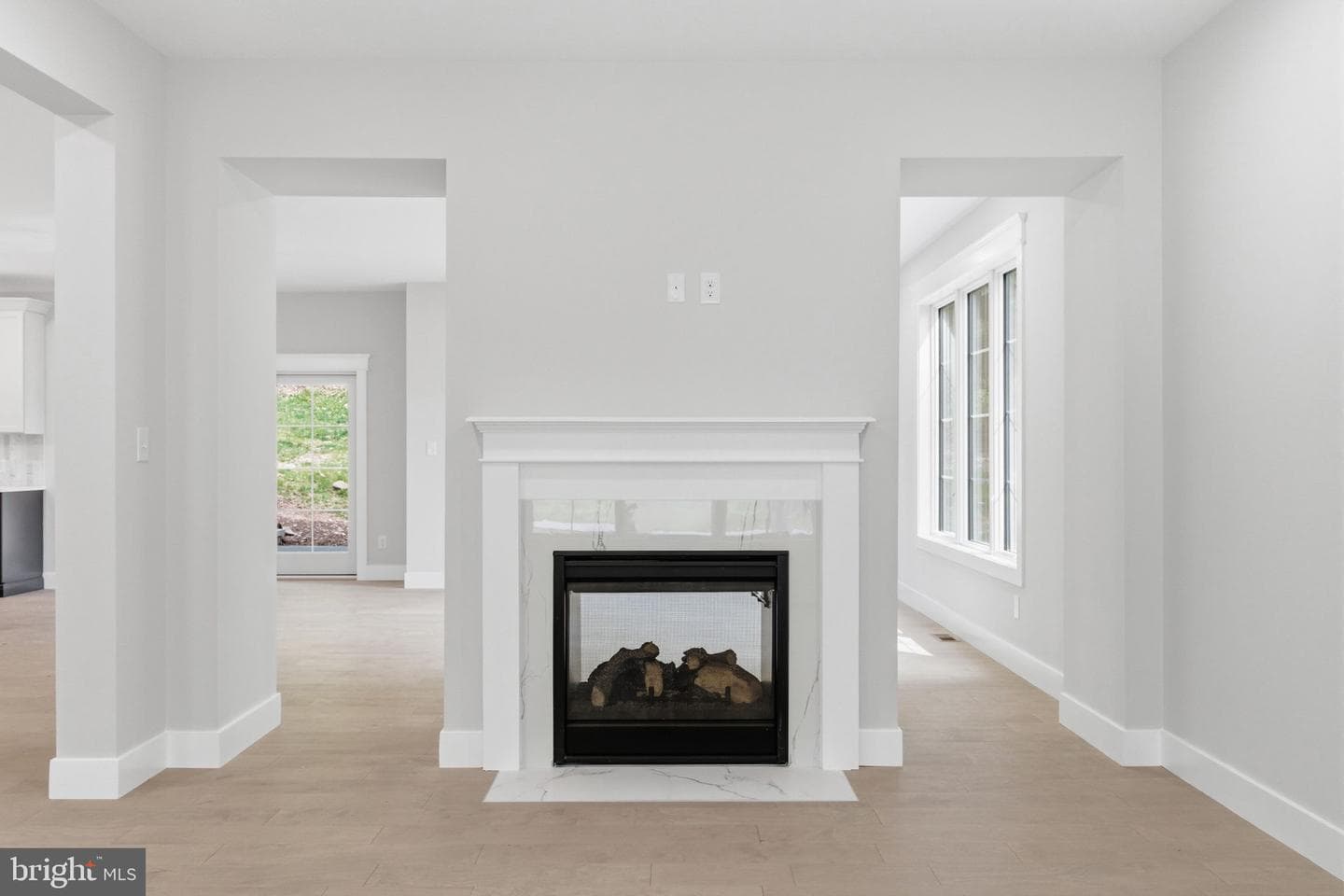 77 Spring Road photo 16
