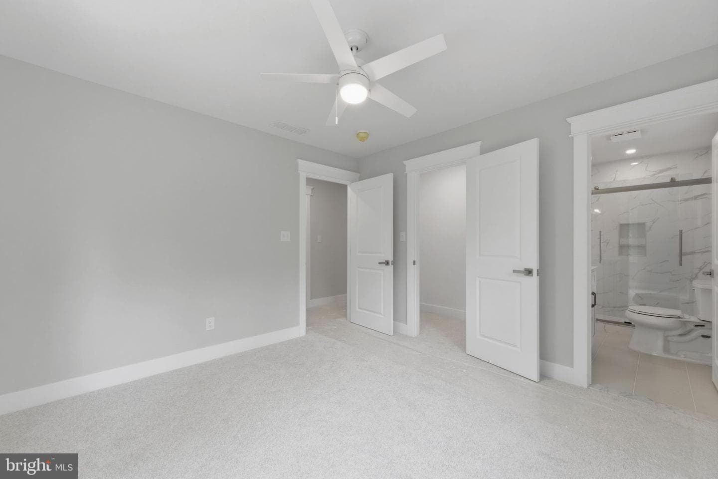 77 Spring Road photo 67