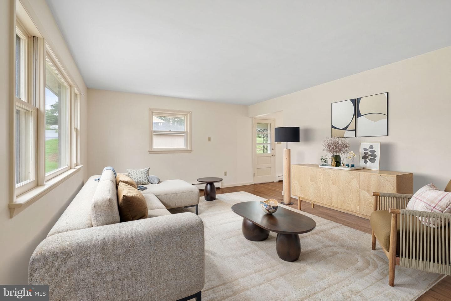 135 Pikeland Avenue photo 5
