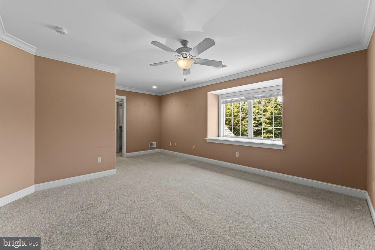 1 Dovecote Lane photo 38