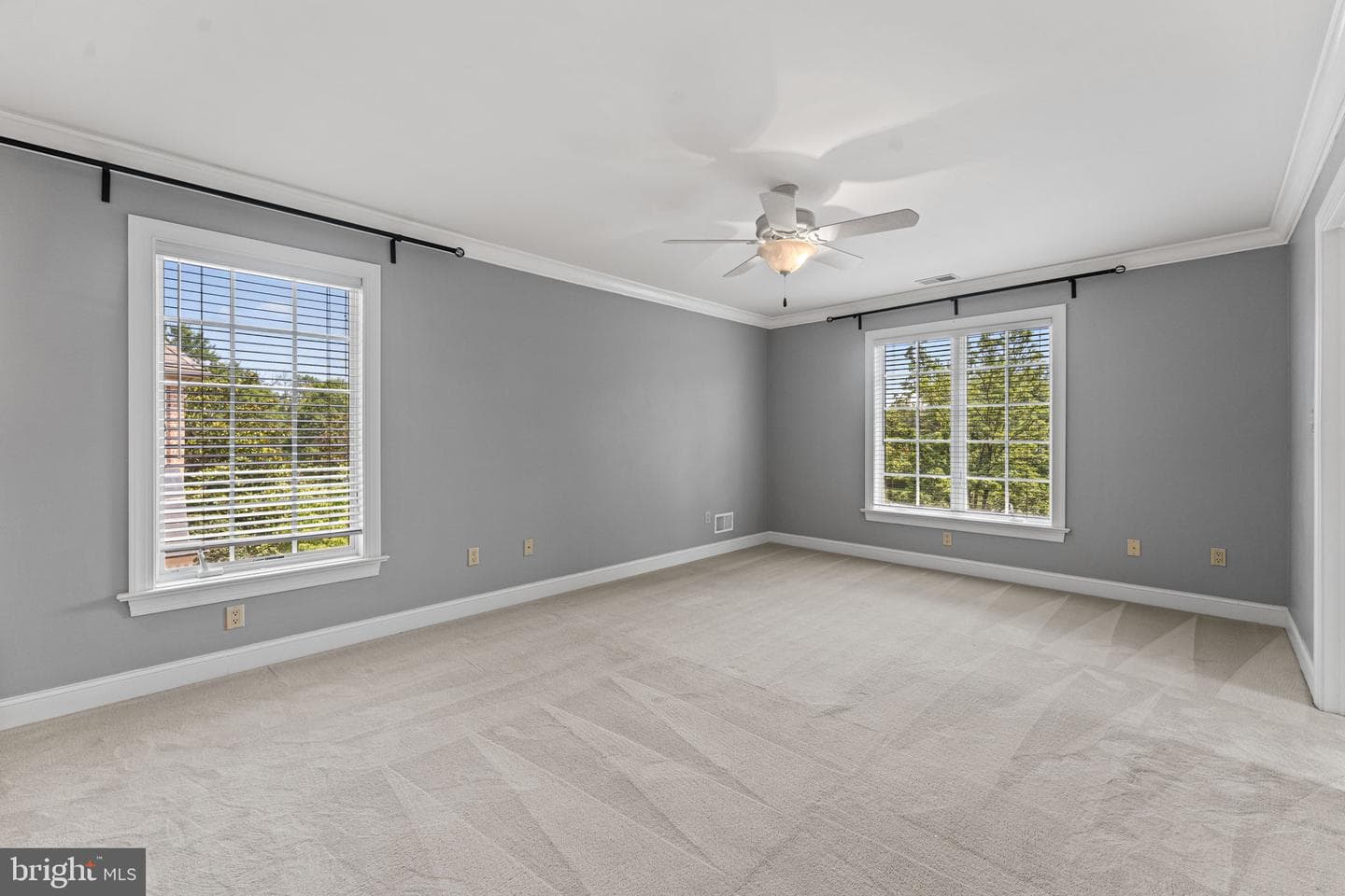 1 Dovecote Lane photo 42