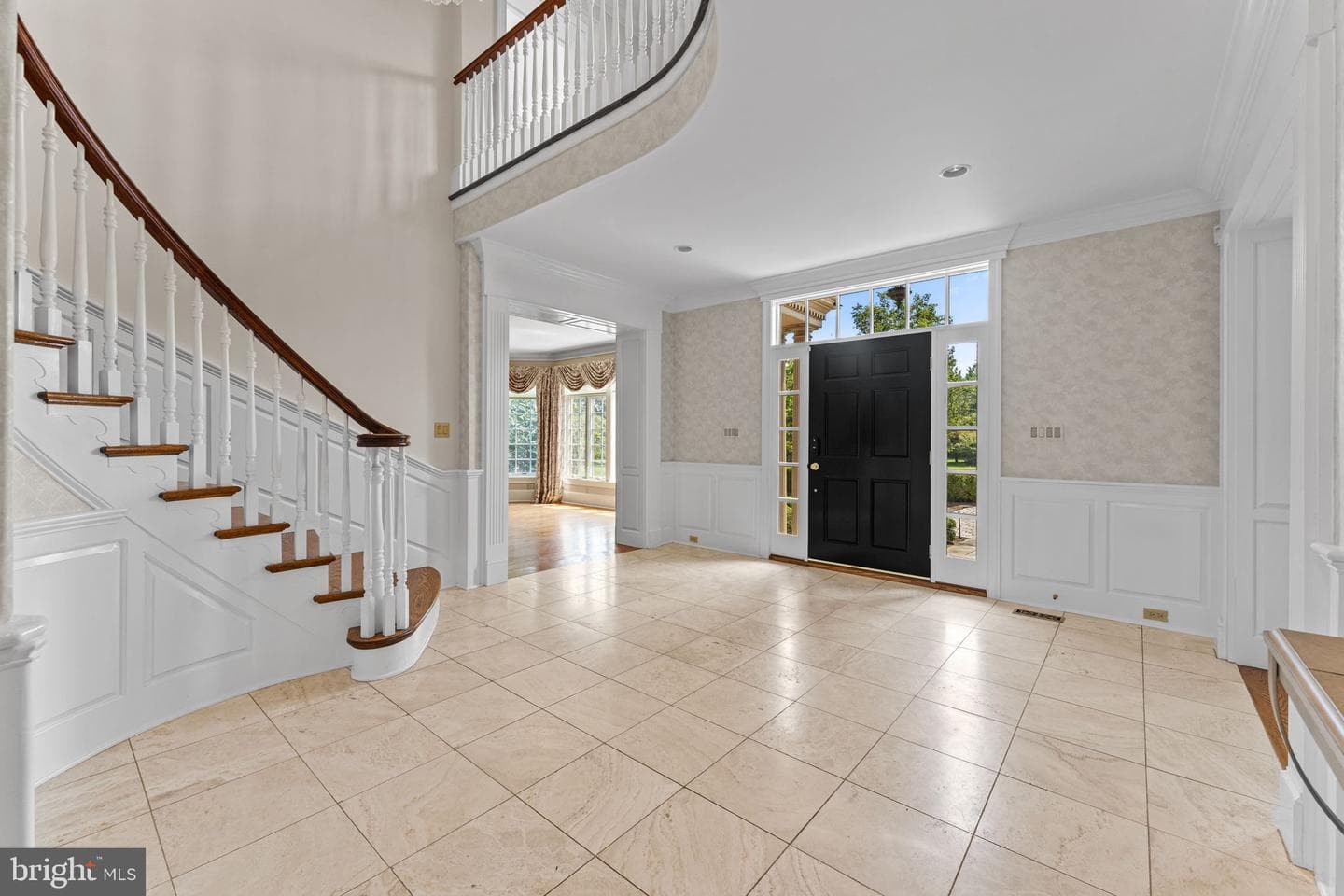 1 Dovecote Lane photo 8