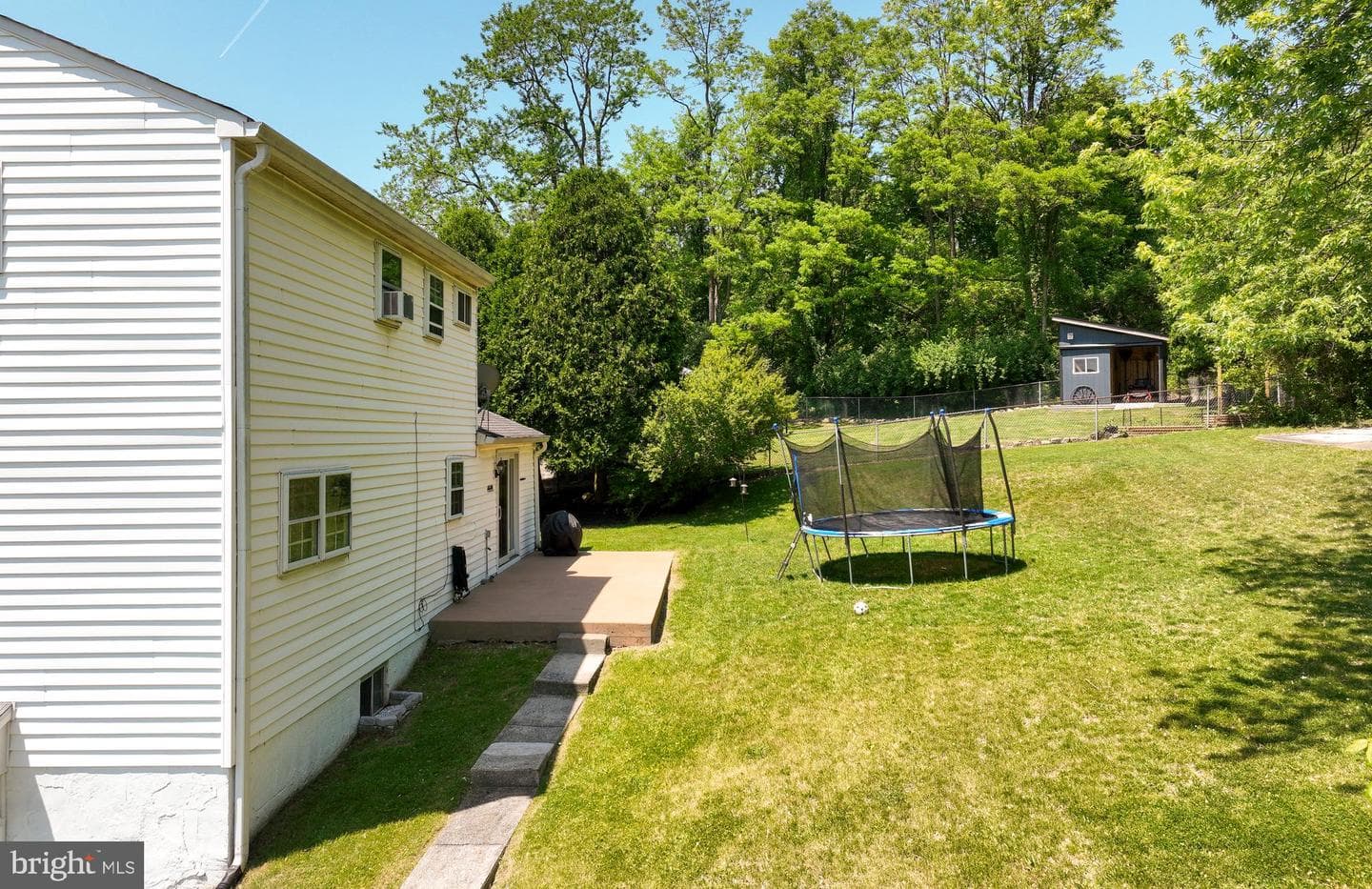 301 Dulles Drive photo 27