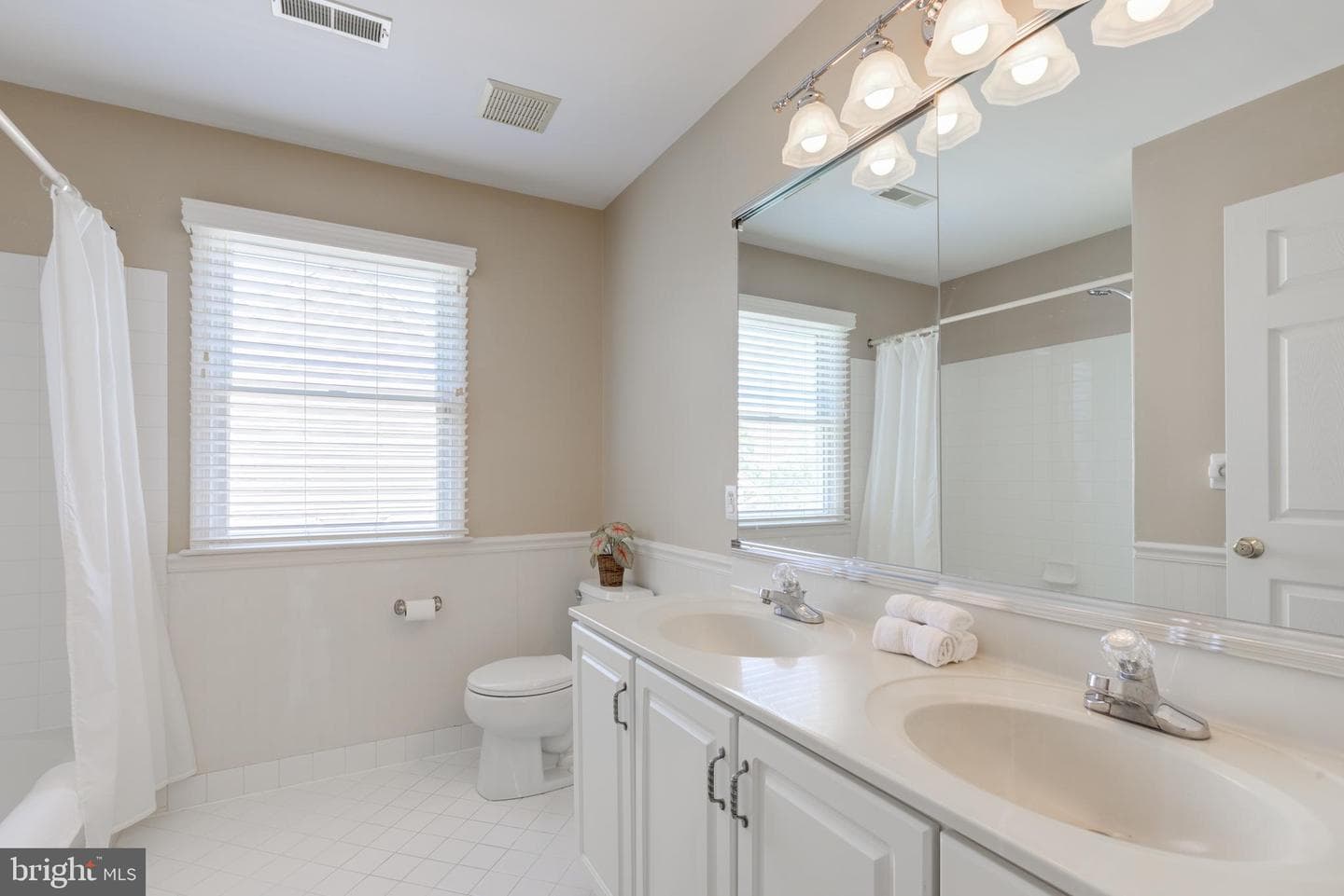 1353 Wooded Knolls photo 30