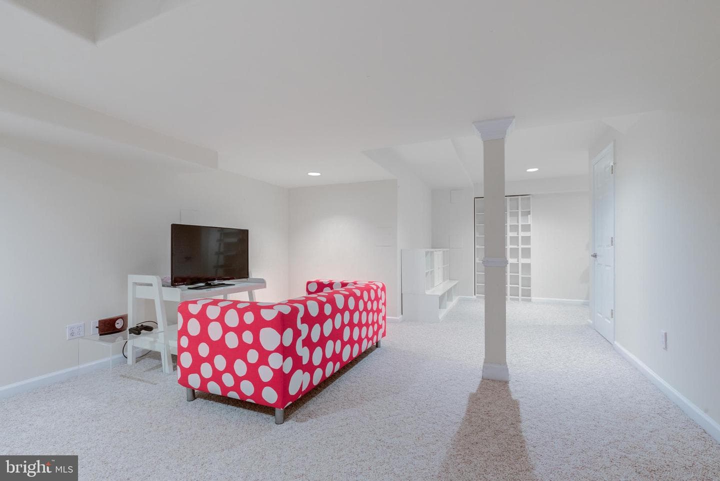 1353 Wooded Knolls photo 35