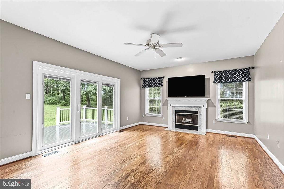 482 W Street Road photo 16