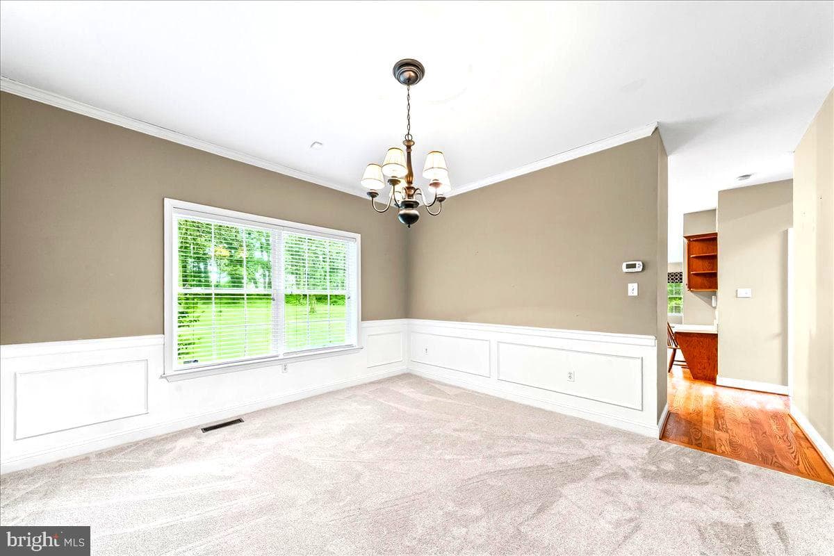 482 W Street Road photo 9