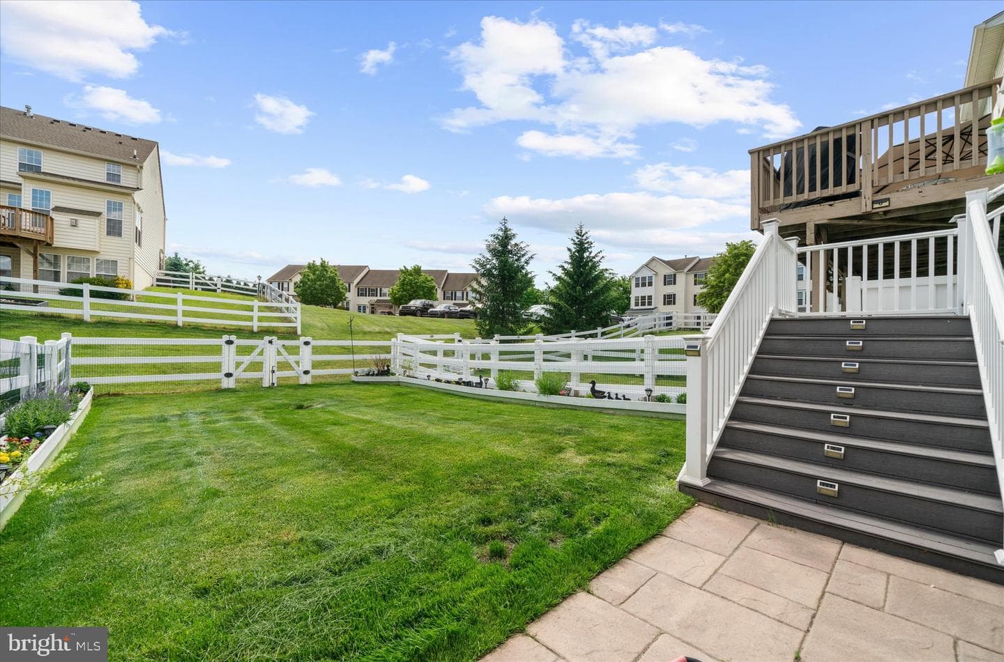 19 Bayberry Lane photo 36