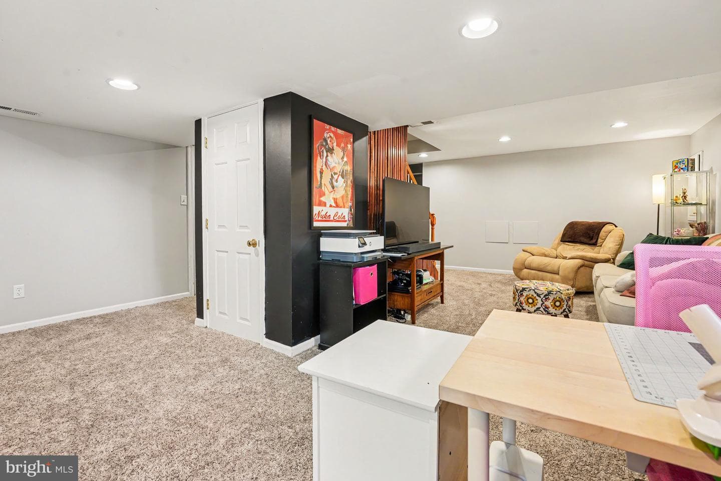 58 N Hawthorne Road photo 38