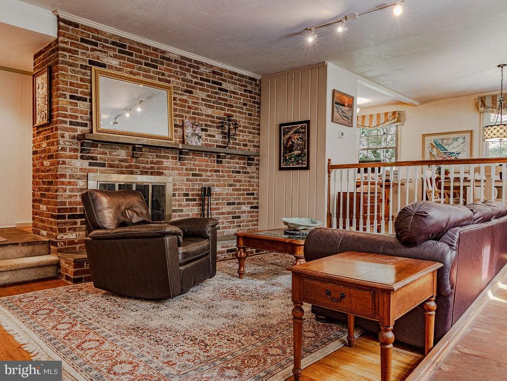 608 Whiteland Hunt Road photo 18