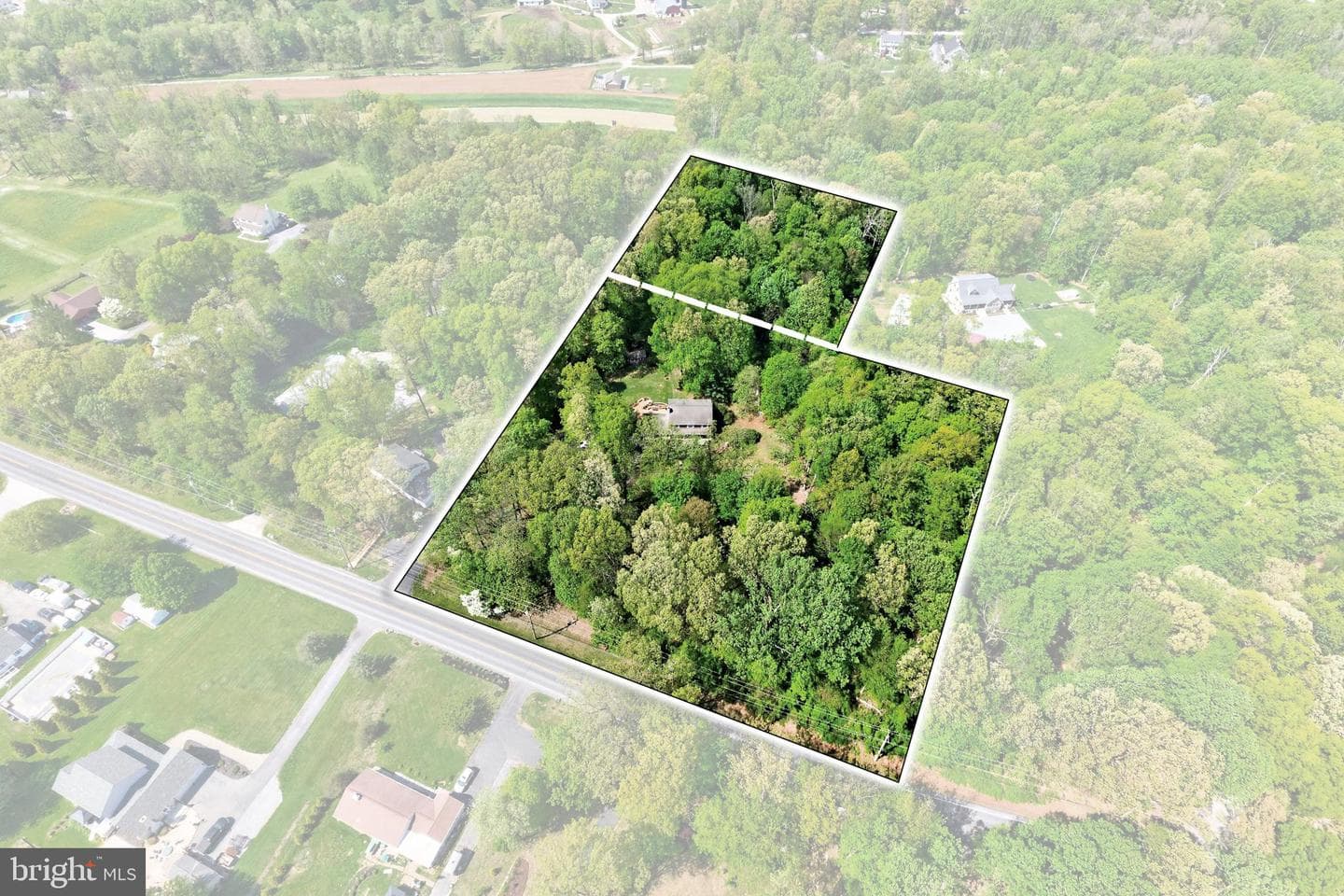 1131 W Kings Highway photo 3