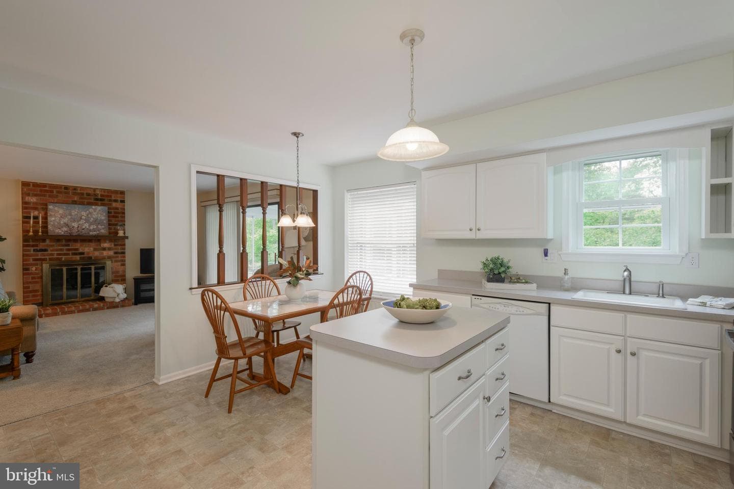 215 Elton Circle photo 12