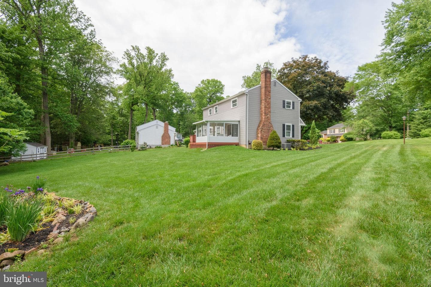 215 Elton Circle photo 31
